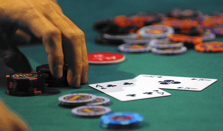 Giới thiệu nguồn gốc và những cách đánh hay của trò Poker