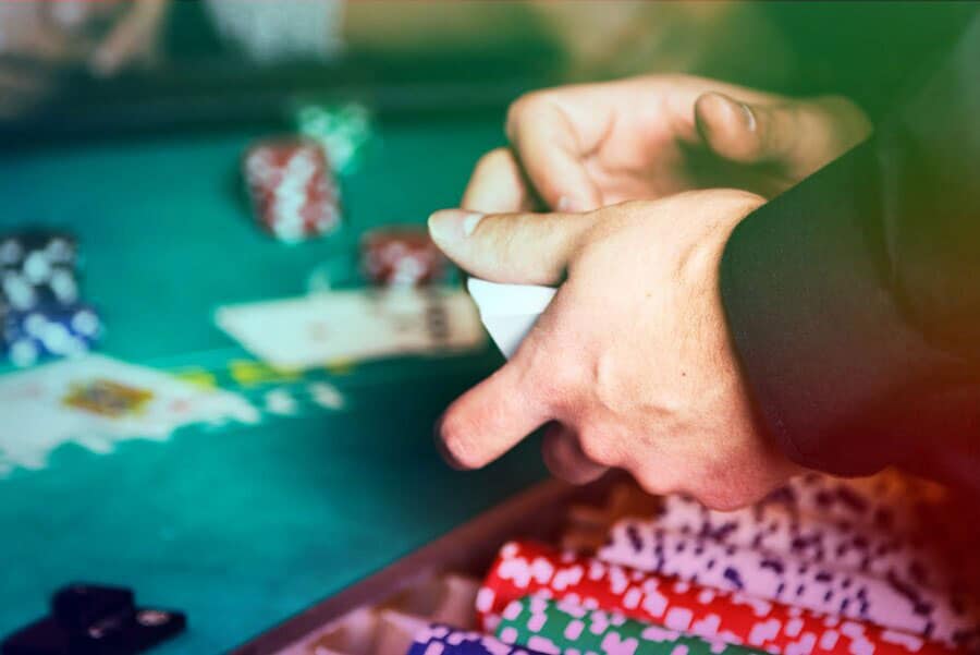 Các cách đánh Poker phải biết nếu muốn thắng