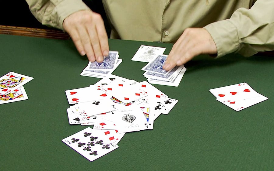 Sự ảnh hưởng của tâm lý người chơi đến chất lượng ván bài trong Blackjack