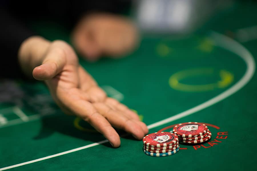 Trên bàn cá cược Poker online có những kiểu người chơi nào?
