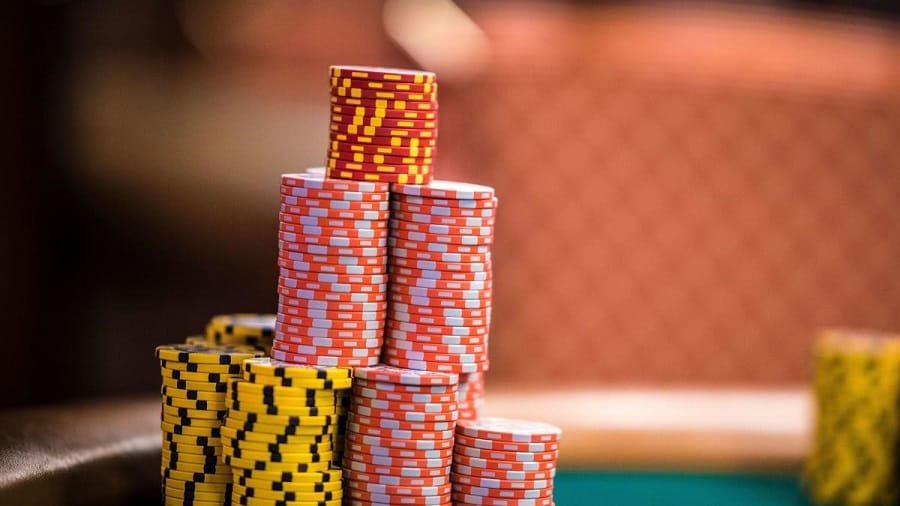 Những lời khuyên giúp bạn chơi Poker giỏi hơn hạ đối thủ lẹ hơn