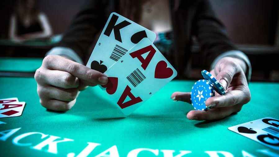 Nắm vững những nguyên tắc chơi bài Blackjack sau để tạo thêm cơ hội thắng cược