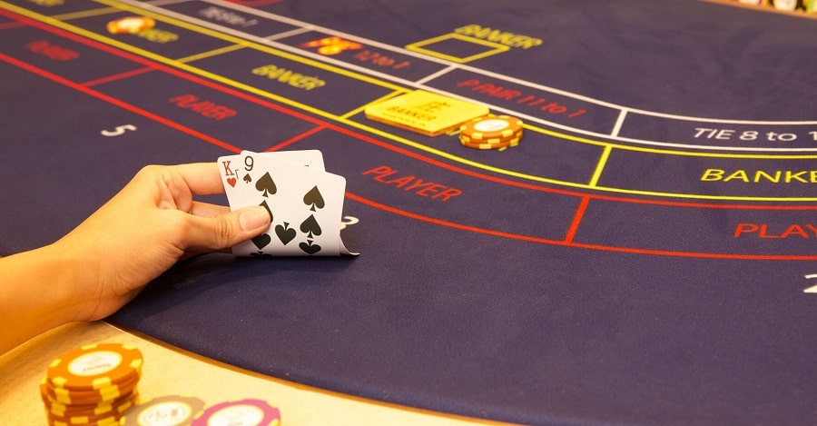 Tại sao game Baccarat online luôn được yêu thích tại các sòng casino?